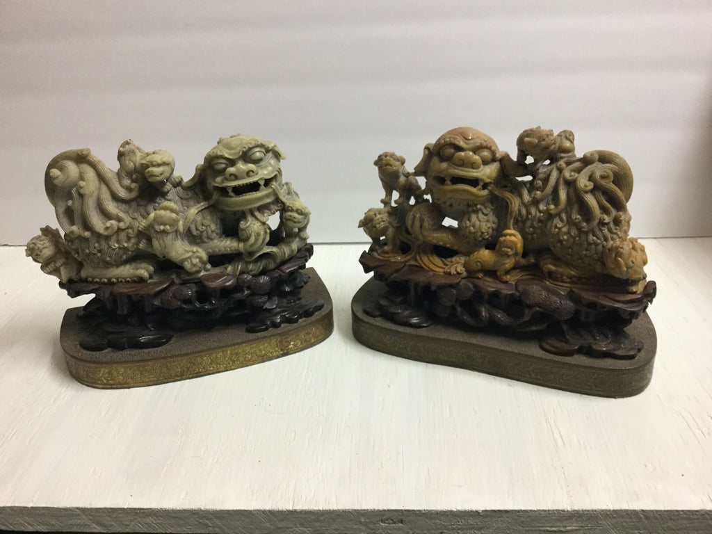 84890 - FOO-DOGS - PAIR - SOAPSTONE